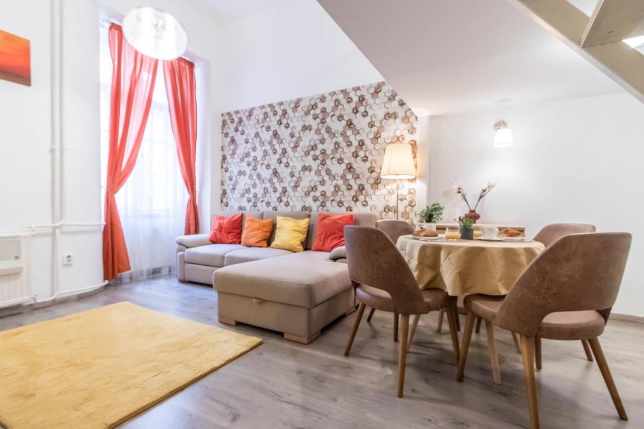 Leda'S Apartment Next To The Danube And Fashion Street Budapest Eksteriør bilde